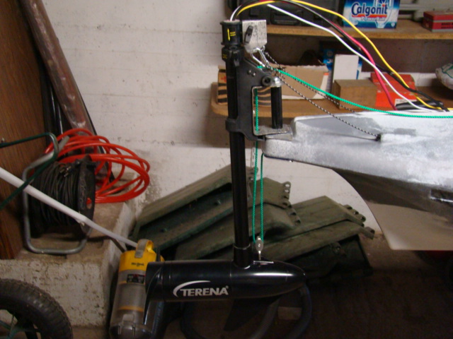 MOTEUR SUR KAYAK 002.JPG