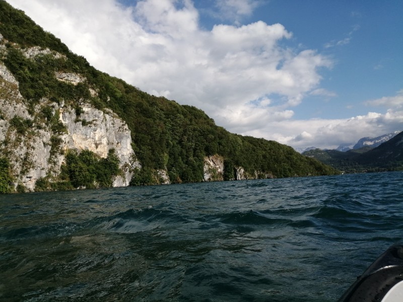 lac annecy mai 2019-min.jpg