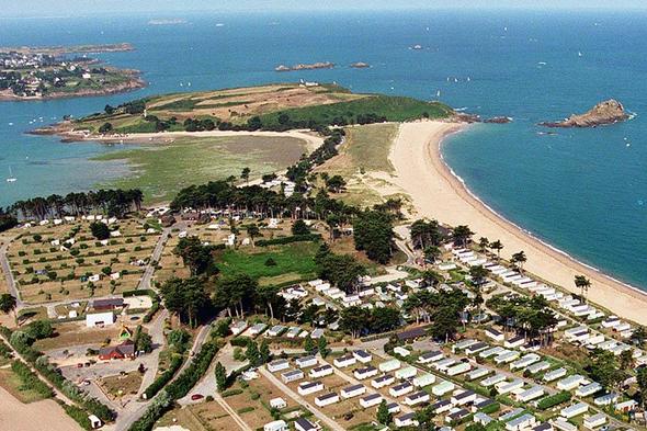 camping Saint-Coulomb.jpeg