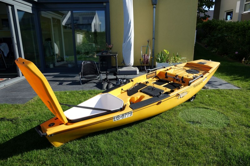 kayak1.JPG